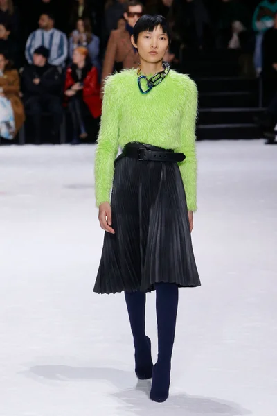 Look 21